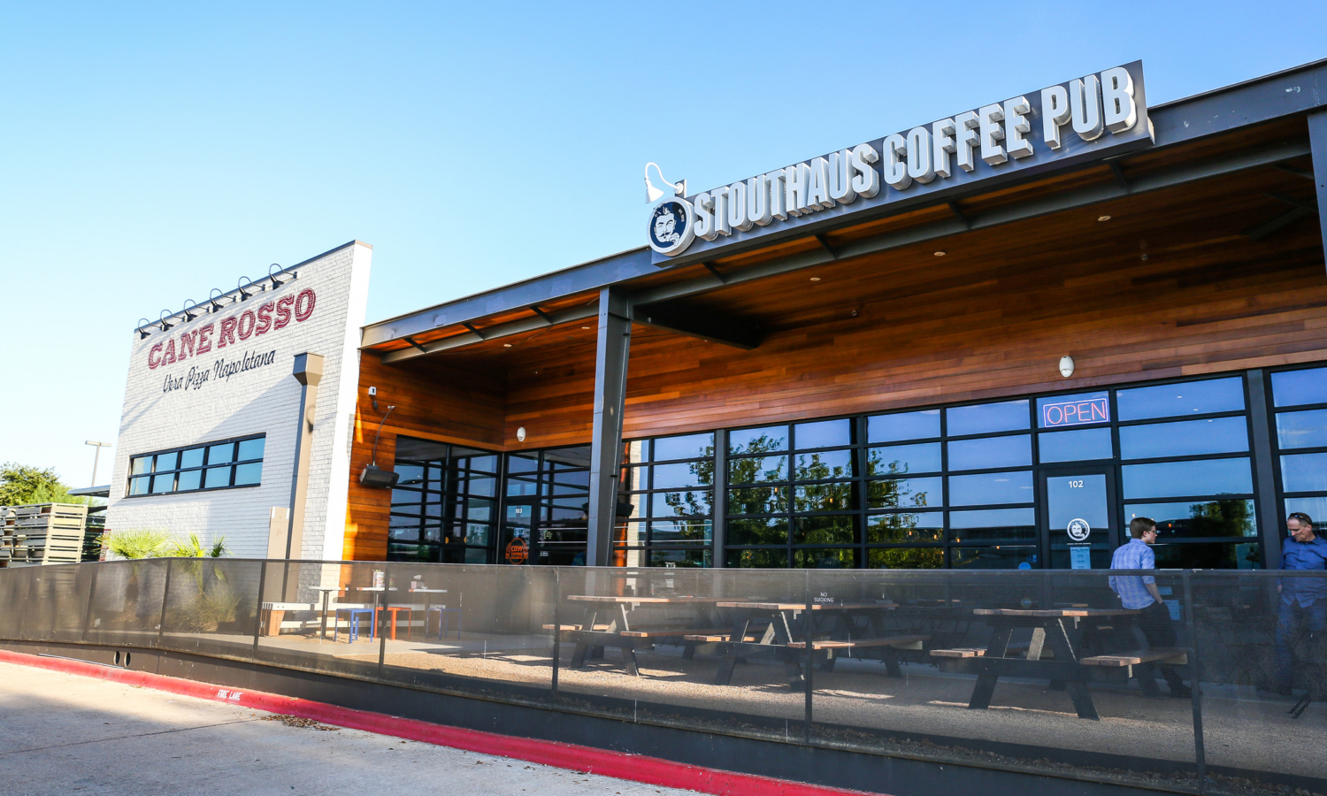 Cane Rosso Austin Green Mark Build